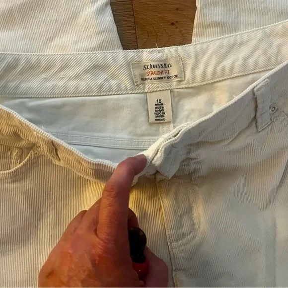 NEW St John’s Bay Secretly Slender Corduroy Pants Sz 10 - Picture 7 of 8